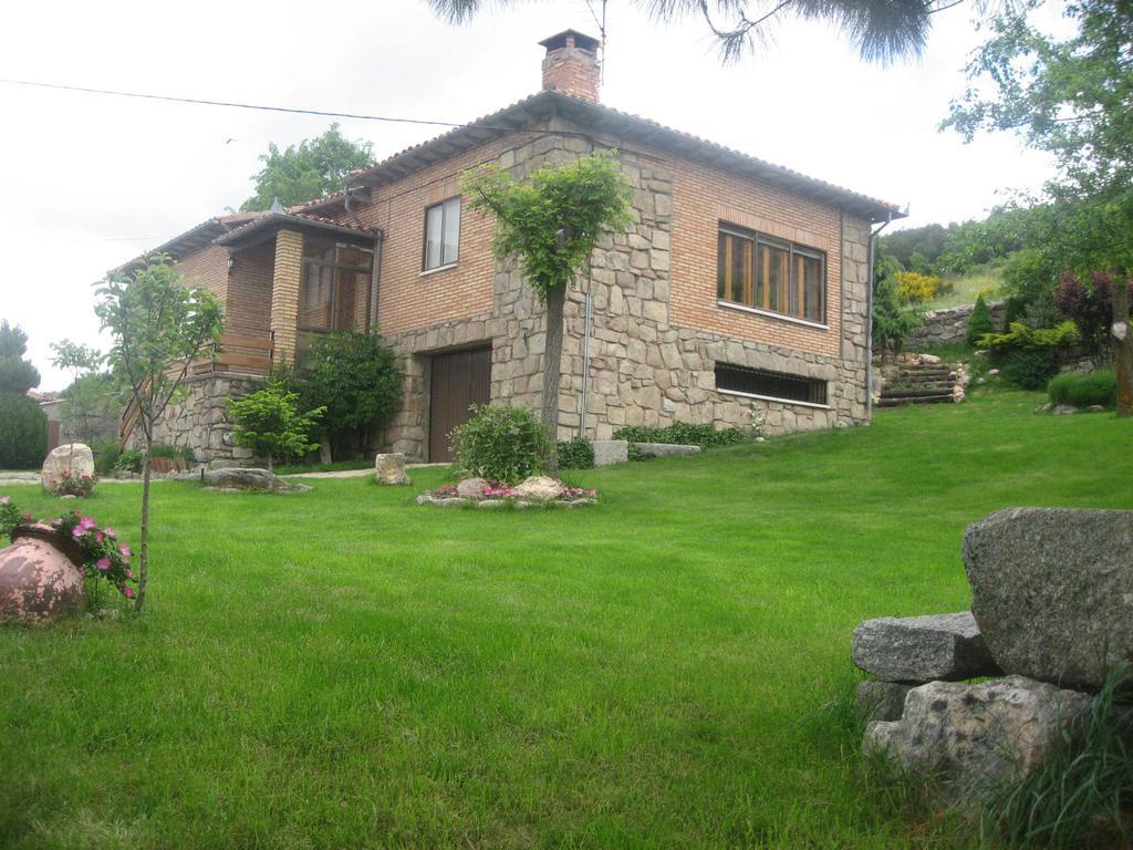 La Ladera Villa Hoyos del Espino Szoba fotó