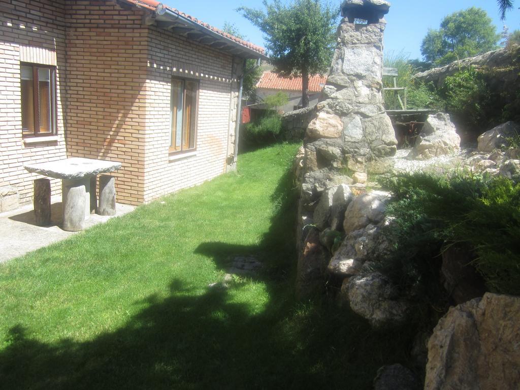 La Ladera Villa Hoyos del Espino Szoba fotó