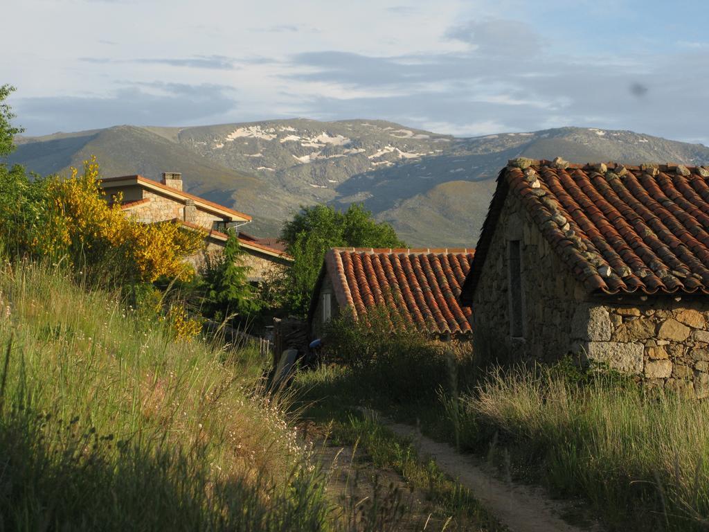 La Ladera Villa Hoyos del Espino Szoba fotó