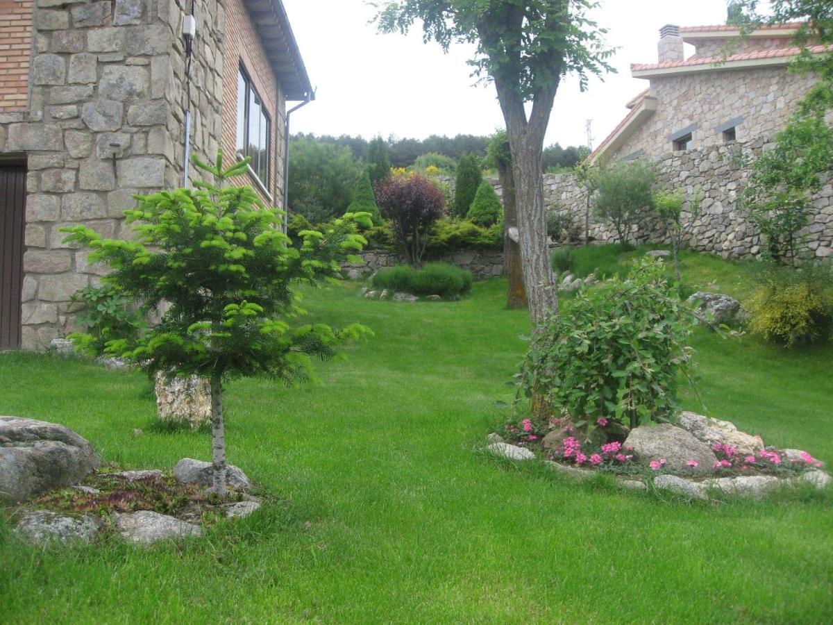 La Ladera Villa Hoyos del Espino Szoba fotó