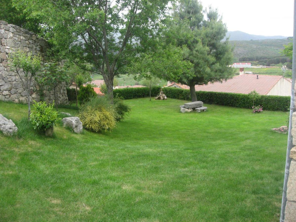La Ladera Villa Hoyos del Espino Szoba fotó